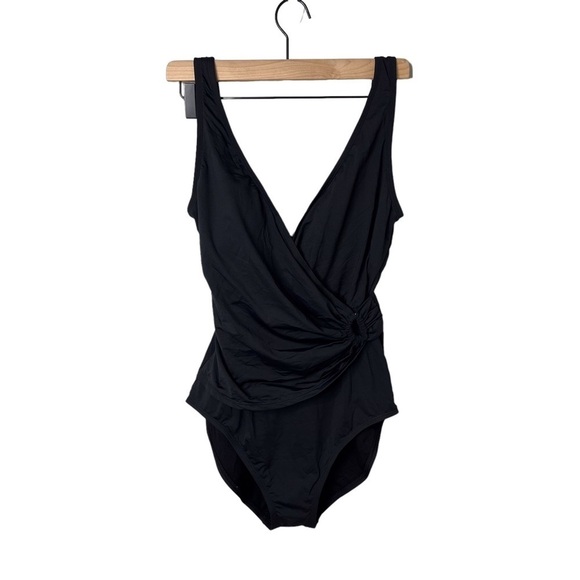 Tommy Bahama Pearl Clara Wrap One Piece Swimsuit Black Size 14 Tummy Control - Picture 6 of 10